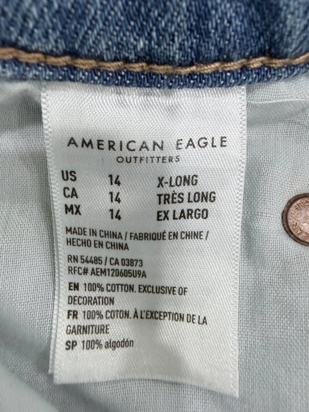 American Eagle Women’s Size 14 X-Long Distressed Straight Light Wash 100% Cotton - Picture 12 of 13